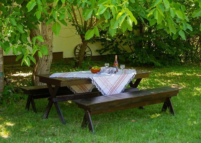 Fonix Haz Apartament Pécsely